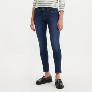 Levi’s 711 skinny jeans